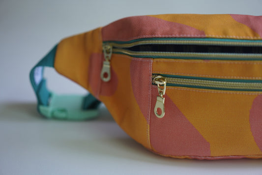 Tarah Fanny Pack | Size 3