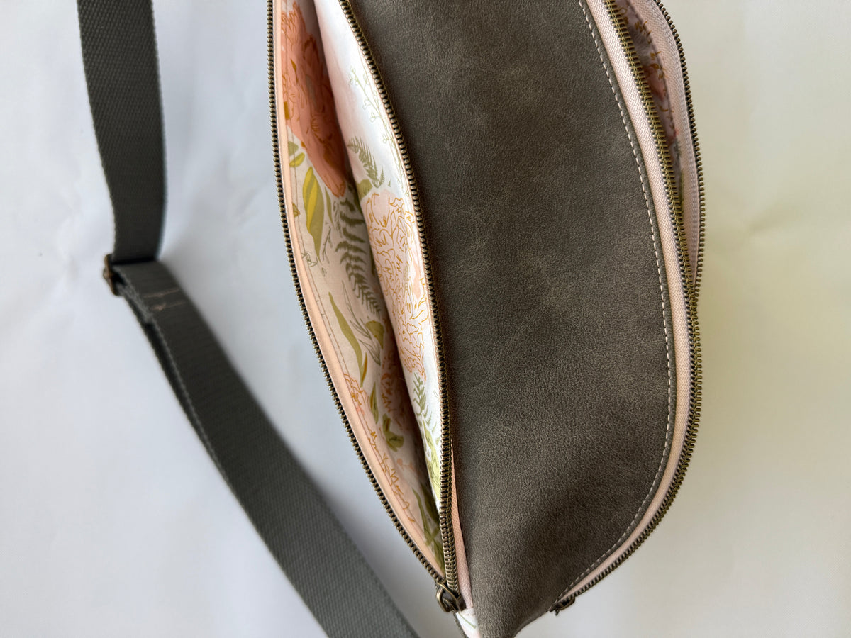 Tarah Fanny Pack | Size 2